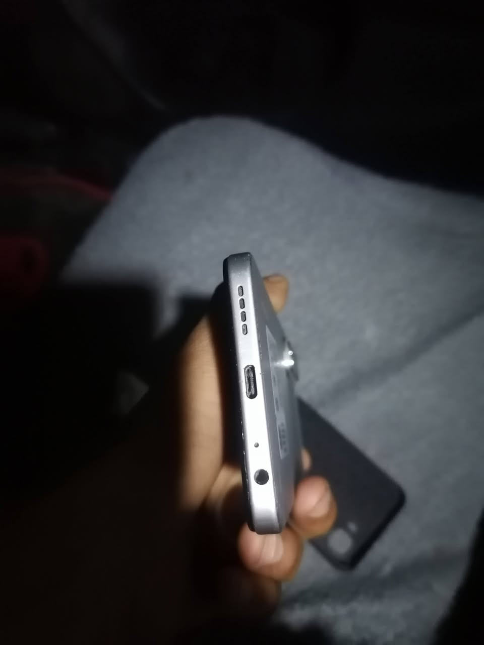 السلام عليكم جهاز انفينكس نوت 60 برو للبيع جهاز كل عيب ما بيه 
سعر ماله سعر ماله 100 وبي مجال الشراي خليه يدق على هذا الخطه ***********
