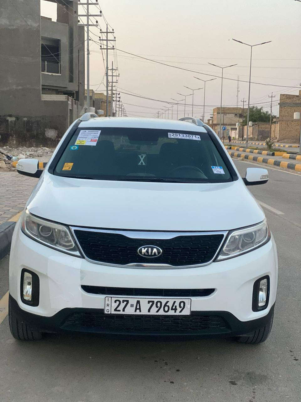 سورنتو 15 جاهزه
مواصفات مثل ماموجود بالصور 
سونار وي الصور 
4سلندر 
***********
