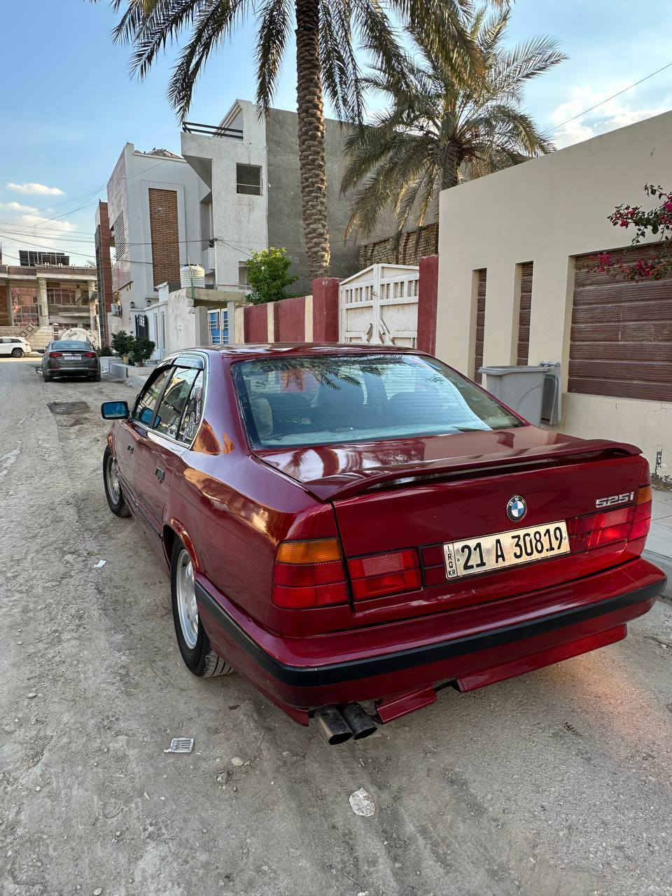 BMW  525i
مسكر فانوس  
وارد يابان 
كير اوتوماتيك  ألماني 
مكينه وكهربائيات  وحداديه مكفوله 
السياره خير من الله ما عايزه شيء  
رقم سليمانيه جديد
سنويه لل 2027
 المالك موجود ب النجف يداور او وكاله 
مصبوغه  جديد
مكانها بابل 

السعر 57 

***********
