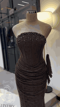 فستان • مقاس ٣٨-٤٠ • المنصور