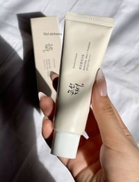 واقي شمس • SPF50+ PA++++ • بيوتي أوف جوسون