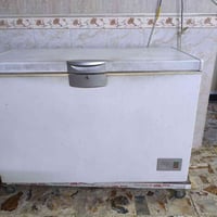 ثلاجة • على فحص • واتساب