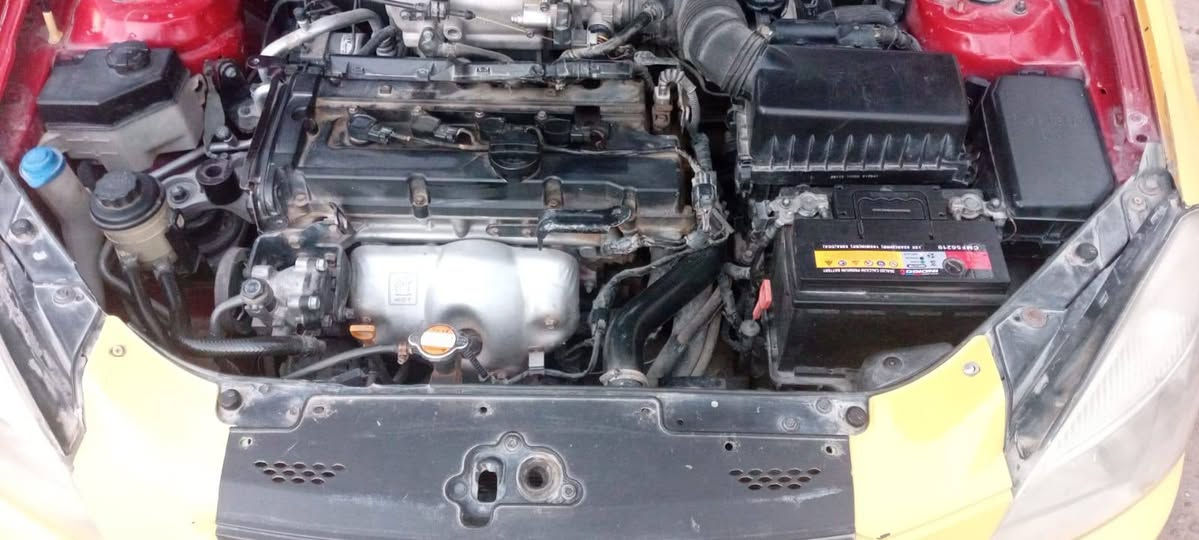 السلام عليكم سياره للبيع كيا ريو موديل 2010 ضربته باب حجم المحرك 1600 رقم انكليزي تحويل مباشر رقم نجف اجره سعره 75 وبيها مجال استفسار اتصال على ***********
