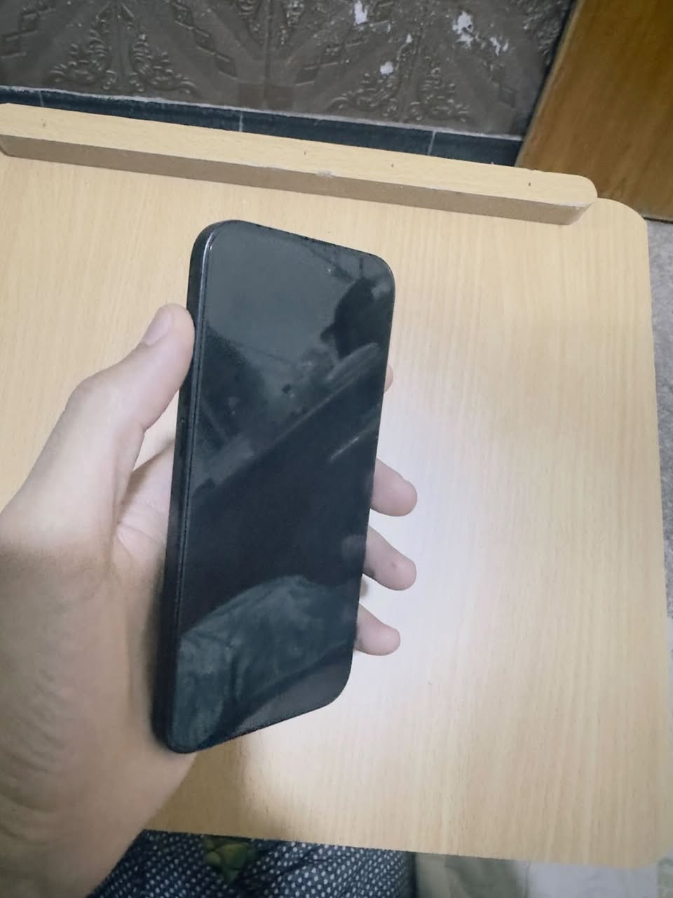 السلام عليكم
iPhone 16 plus 128g لون اسود
بطارية 92% عدد دورات الشحن 160 دورة 
مكفول من كل شي لا مفتوح ولا مصلح 
كامل مع ملحقات 
تاخذ ويا شاحنة اصلية وثلاث كفرات
توصيل ماعندي عنواني بغداد تاجي 
900 وبي مجال بسيط


**إذا كنت صاحب هذا الإعلان وتريد حذفه لأي سبب، رجاءا أرسل رسالة إلى الدعم الفني**