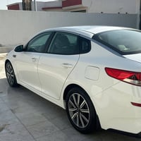 سيارة جديده وحلوه استخدام بيت مديل2019 وارد خليجي كفاله عامه  كشر مكين...