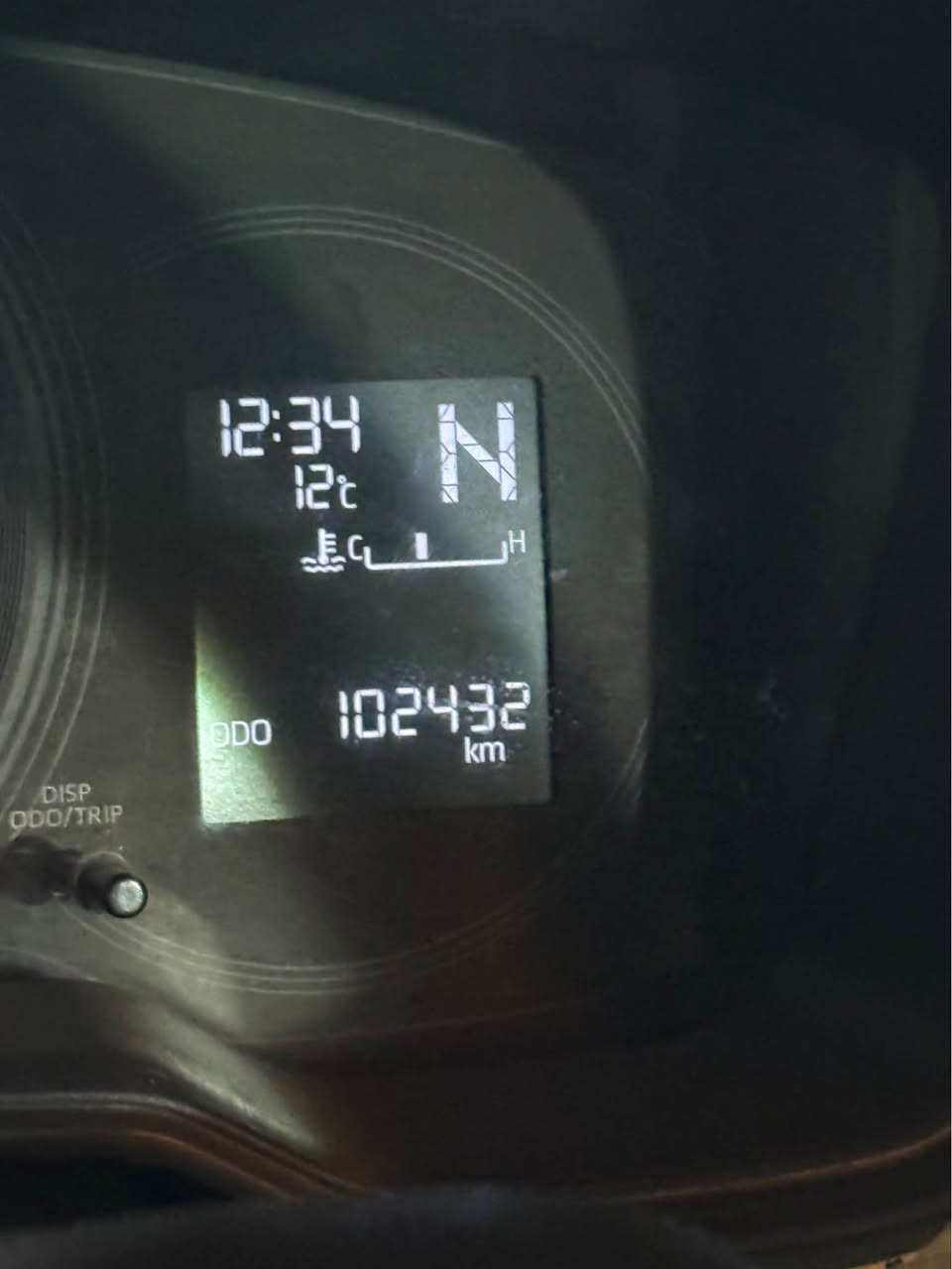 سلام عليكم كورلا 2020 اربيل بأسمي سنويه بأسمي مكينه 2.0 الفين ماشيه 102 الف كيلو متر ساز ياباني SAS فول السياره فتحت سقف مواصفات خليجي بيها باردات ثنين واحد جوه يدتت الباب ولثاني بحافت الجاملغ 
العنوان : بصره لمعقل 
158ورقه ومجالها بسيط
*********** Singapore
