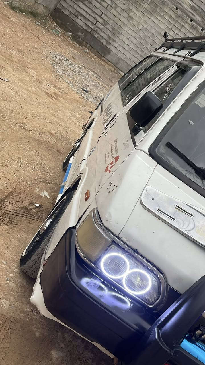 السلام عليكم. كيا بستا ٩٥ سنويه لل٣٠ 
رقم اربيل للعلم ما تتحول حمل اطلاقا 
سعر ٥٨ 
عنواني : ديالى 
***********
