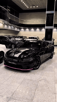 الموديل : 2023 . (خليجي ) .
• SRT . V8 . 6.4L : المحرك
العداد : صفر كيلو متر . (زيرو) .
الضمان : 3 سنوات او 60 الف كيلو متر .
للمزيد من المعلومات
يرجى الاتصال على الرقم التالي ***********
