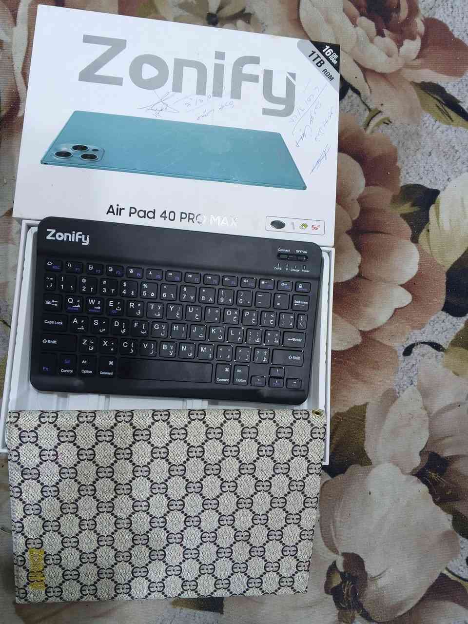 ‏ايباد Air pad 40 PRO MAX
‏ للبيع ايباد نضيف وحلو استعمال للدراسه للبيت 
‏بطاريته وشحنه جدا ممتاز 
‏نوعيه جيده للدراسه وياه كارتون فقط
‏للبيع وسعره مناسب 130 الف 
‏البصره كرمه علي الخيط 
‏رقم هاتف *********** بيه وتساب او مراسل الحساب خاص
