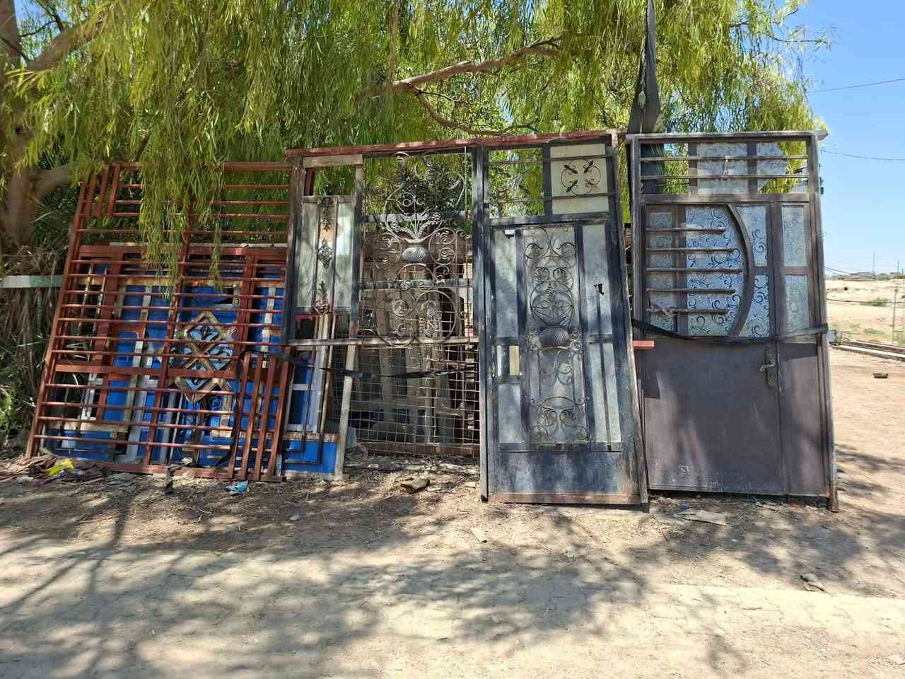 شبابيك بوب أنضاف للبيع سكله أبو حسن السويعدي
***********
