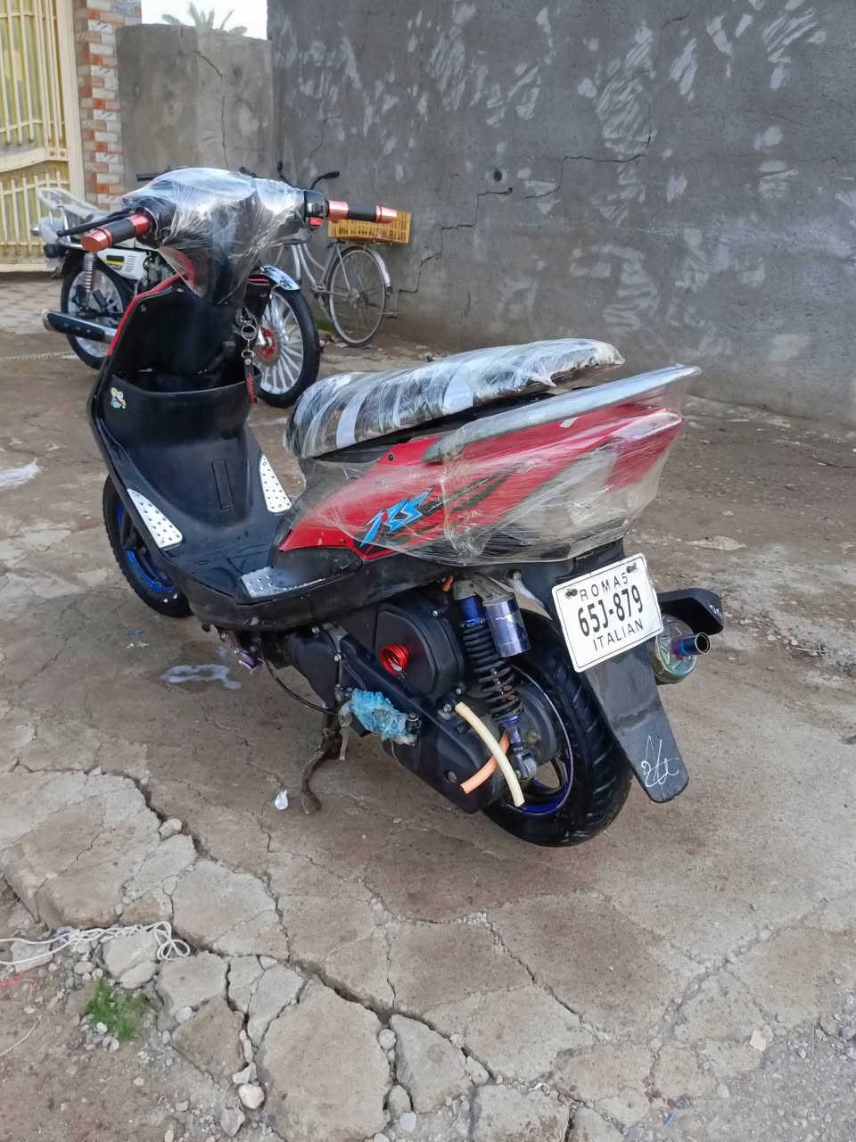 دراجه للبيع ماكس ياباني شغاله سلف هندر كهربائيات كامله المكان ديالى جديده الشط السعر 425 وبيها مجال 
***********
