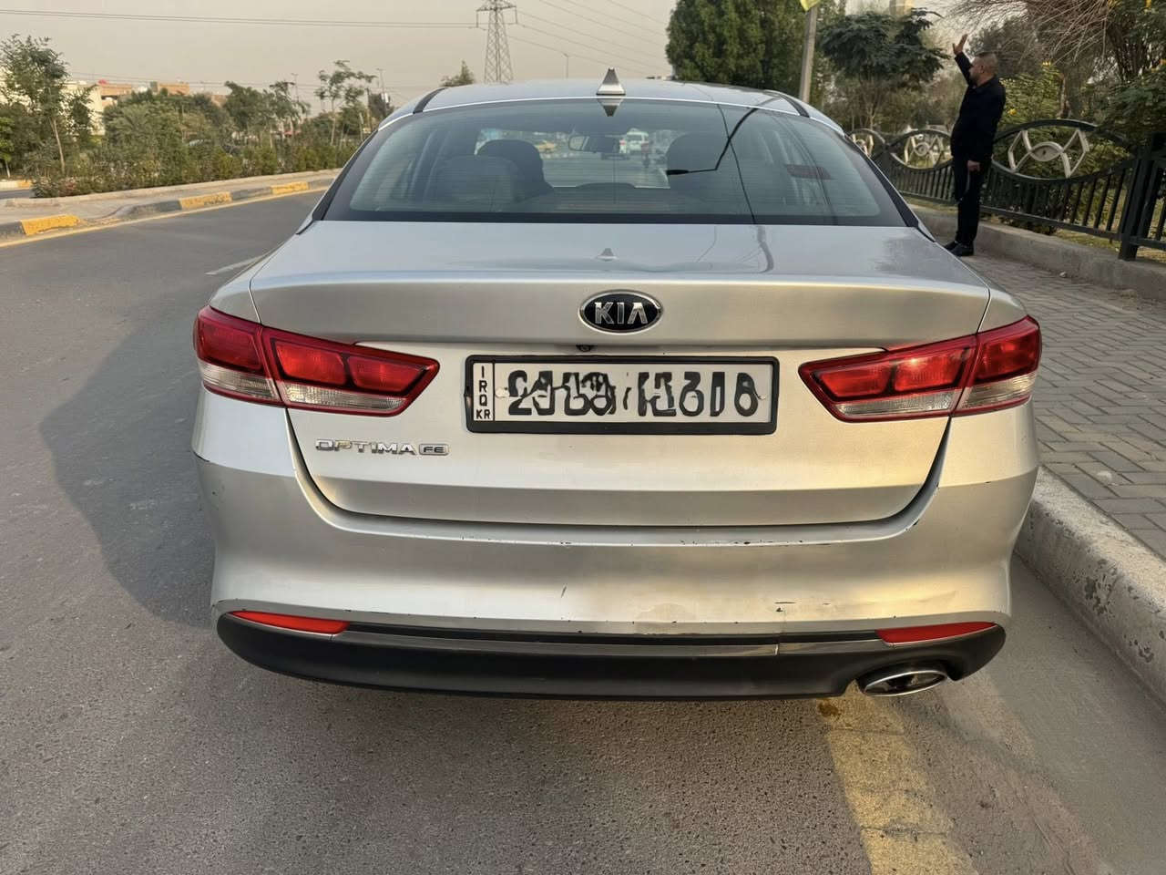 السلام عليكم
اوبتما ٢٠١٧ وارد امريكي 
حادثها بنيد فقط بدون دواخل 
رقم اربيل الدولي تحويل مباشر 
محرك 2400 GDI 
السعر ١١٦ ورقة وبيها مجال 
للاتصال : ***********
