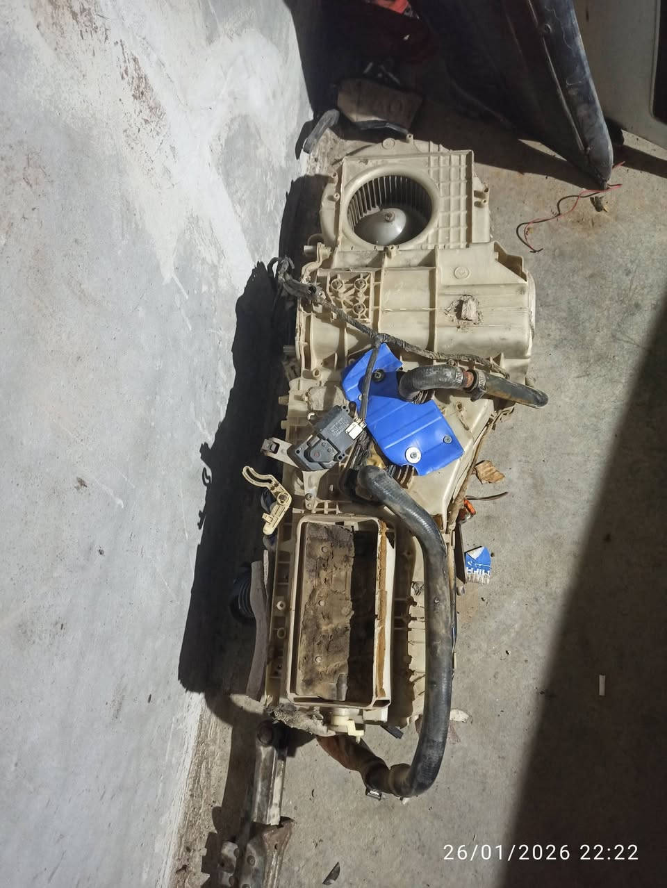 غراض مارك نفغ للبیع مكان كلار طوسیل موجود
***********
