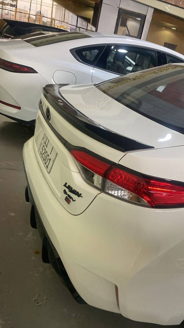 تويوتا كورولا GR هايبرد 2025 – فخامة رياضية باستيـراد خاص

تميز عن الجميع بسيارة تجمع بين الأداء، الأناقة، والتوفير – متوفرة الآن حصرياً لدى العامري 

عرض خاص حتى نفاذ الكمية 

السعر 26 مليون و500 الف دينار عراقي مرقمه بغداد وسنوية 

ياباني تجميع الصين البيع نقدا فقط لايوجد لدينا بيع بنظام الاقساط

المواصفات: – محرك 1800 سي سي هايبرد – 4 سلندر

– ناقل حركة E-CVT ناعم وذكي

– تصميم خارجي رياضي بلمسات Piano Black

– مقاعد جلد راقية (ألوان: أحمر – أبيض – مشمشي)

– دشبول اسود

– مقعد كهربائي واحد

– فتحة سقف

– 4 كاميرات رؤية محيطية مع نظام تسجيل

– شاشة وسطية تدعم Apple CarPlay وAndroid Auto

– دخول ذكي + تشغيل بصمة

– رادار أمامي + تنبيه مغادرة المسار

– أنوار LED أمامية وخلفية

– جنوط GR قياس 17 إنش

– عداد ديجيتال + تحكم من الستيرن

– مكيف أوتوماتيكي ثنائي المناطق

– نظام تثبيت سرعة

– فول مواصفات 

العامري لتجارة السيارات 🚗

بغداد مدينة معارض البياع -الشارع المميز-مقابل كراج البياع 📍

لاستفسار يرجى الاتصال على ال***********
