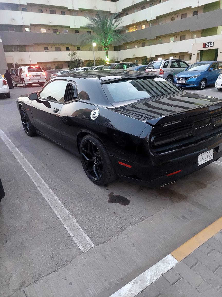 تشالنجر بغداد رقم كلش حلو بغداد موديل ١٨ أصدقائي داخلة غرق للعراق ومكفولة من اي عطل يخص الغرق بيها ٣قطع صبغ بدون ايرباك وبدون لغد وشاصي نوعها sxt السياره كلش حلوة ومناقصها شي درهم متصرف عليها الاتصال بالرقم *********** والله يرزق الجميع المدائن, بابل
