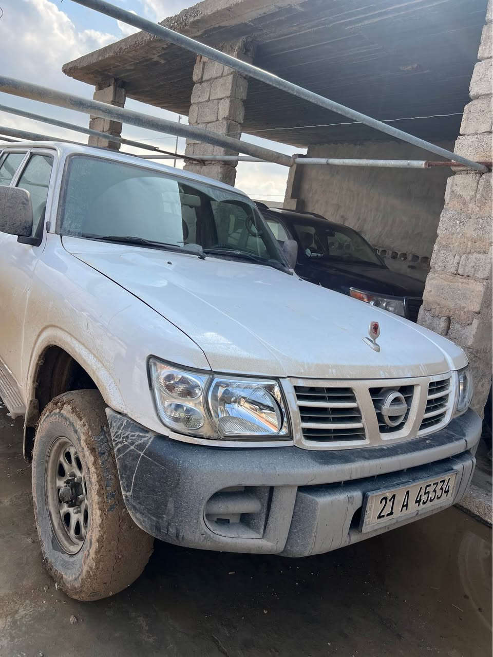 نیسان پاترۆل مۆدیل ٢٠٠١ عام پەمپ کرایە لۆ جوانی  بئ لێدرانە رەقم سەنەوی نوئیە سەیارەکە رەقەم حلوجە  *********** شقلاوة, أربيل
