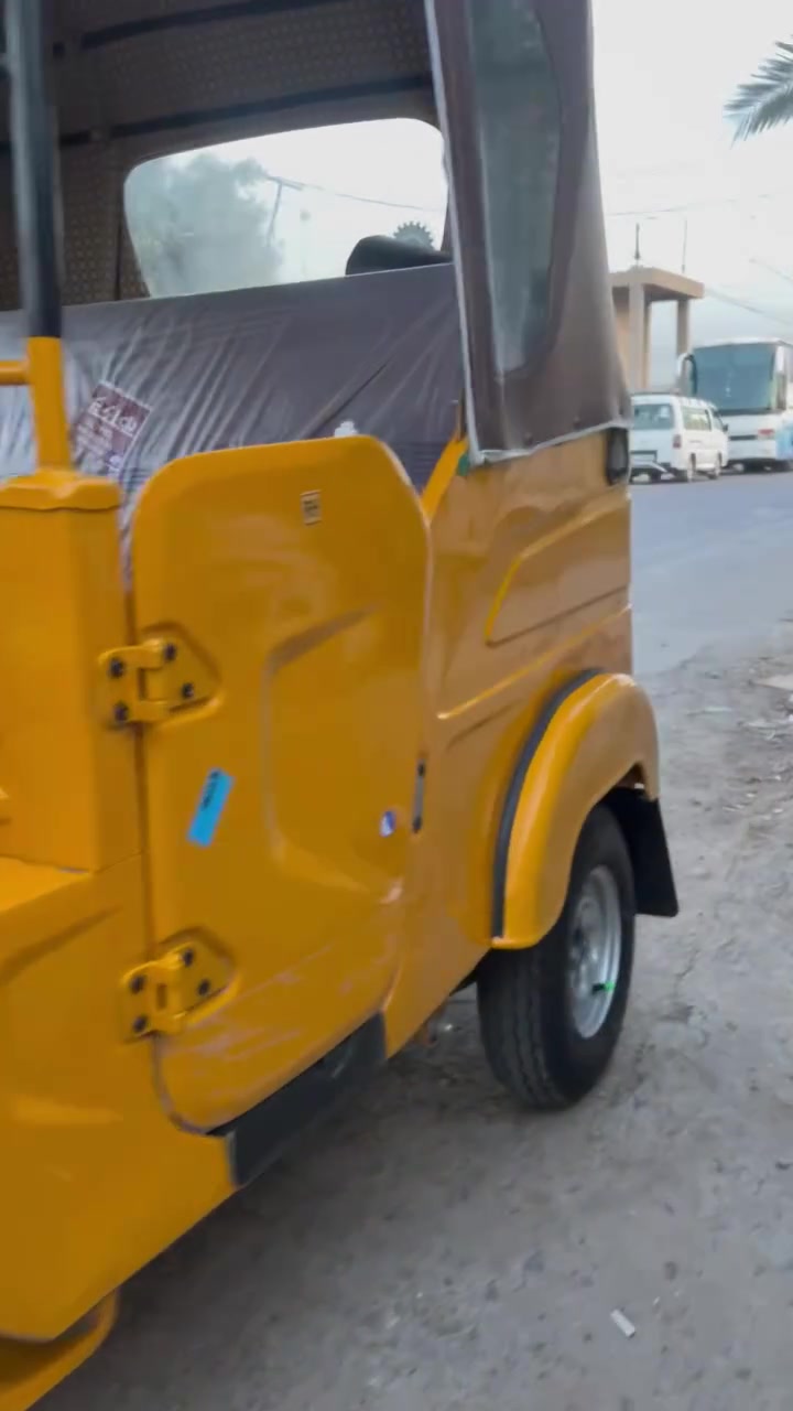 تكتك موديل 2022 شهر 10 دراجه مكفوله كشره ومكينه مفتوحه ترايه يخبل وكله كدامك مصور بعد  حله من صور بل حقيقه رقم وسنويه مكاني بغداد حي اور ***********
