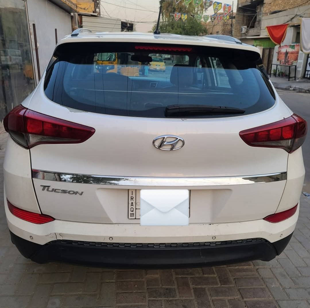 السلام عليكم توكسان موديل 2018 خليجي محرك وقير بلادي محرك 2000 دوش سياره مبدل بيها بنيد فقط باقي الاضرار مبينه بالصور ما مصلح بها اي شيء سياره عندي من الزيرو باسمي السعر 165مكاني مدينه الصدر  ***********
