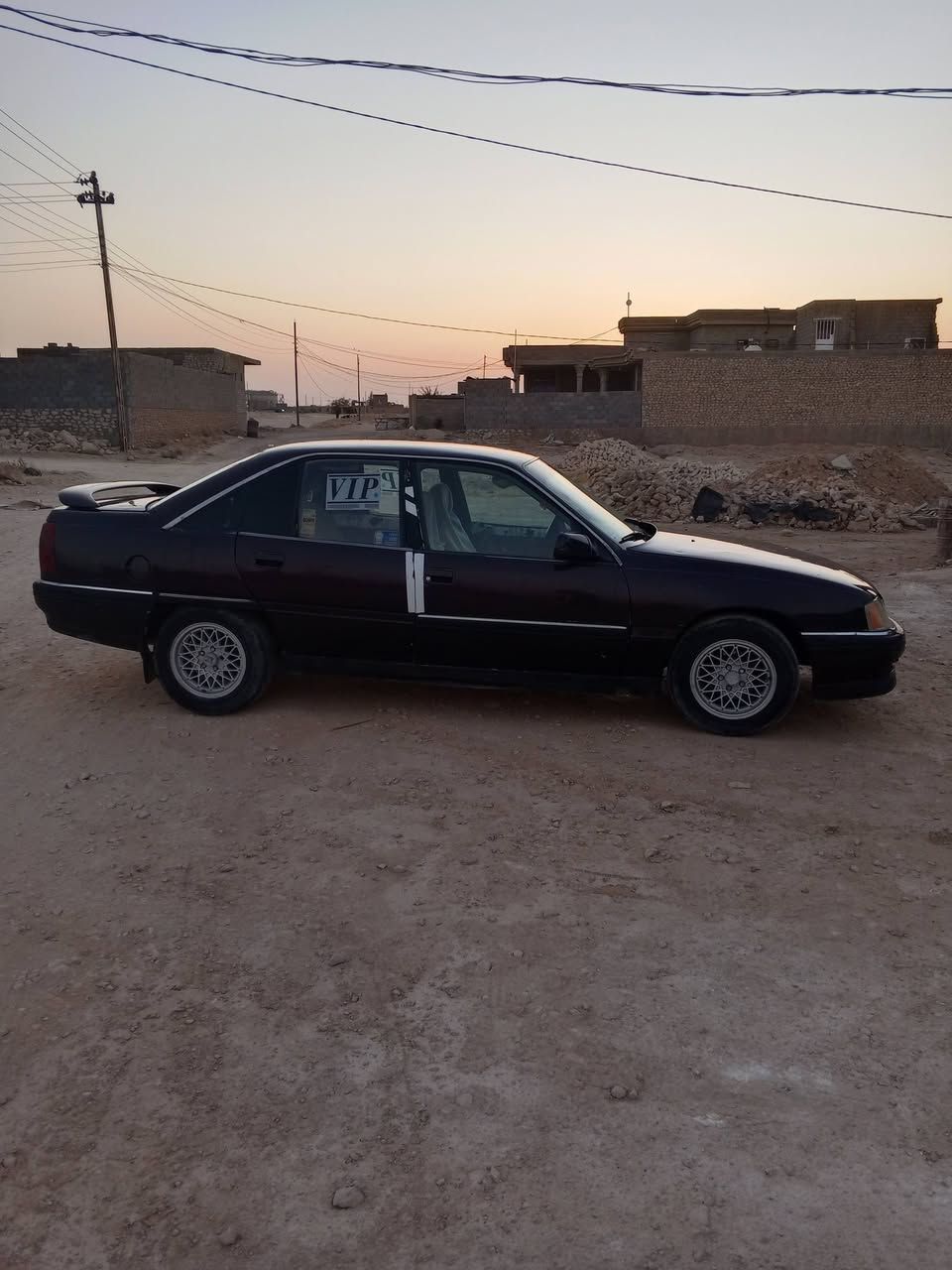 أوميگا للبيع موديل 1992 رقم ديالى مشروع وطني شرط التحويل سعرها 18 ورقة وبيه مجال
للأستفسار الاتصال بالرقم ***********
