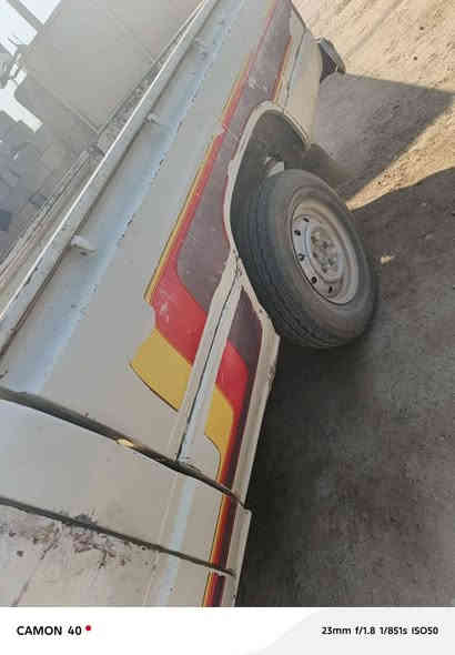 السلام عليكم للبيع بيكم تيوتا كير ومحرك وشاصي رقم انبار اصفر بيهه وكاله خاصه موديل 87 العنوان واسط الزبيديه سعر ١٨وبيهه مجال***********
