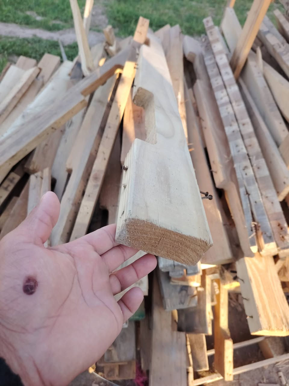 سير مال اسكيبه مثل مابصوره سعر القطعه ب٣٠٠دينار قفل لحد يكلي شرح مثل مابصوره اعتبره حطب بغداد عويريج مقابل باب الأغا الي يريدهن يجي خاص


**إذا كنت صاحب هذا الإعلان وتريد حذفه لأي سبب، رجاءا أرسل رسالة إلى الدعم الفني**