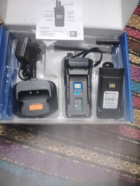 العنوان: للبيع جهاز موتورولا الاحترافي Motorola APX 2000 (جديد بالكرتو...