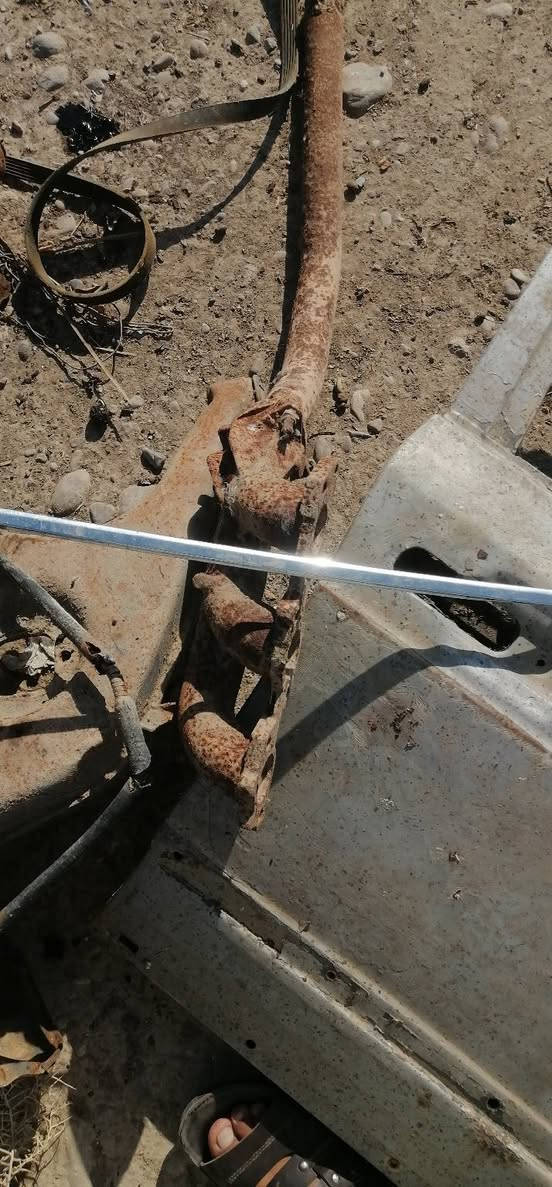 السلام عليكم اخوان عندي غراض مرسيدس جامبو الي يفدنه يقيم باليرضي الله... طبله خلفيه اسطاب اكسل امامي جك مال صندوك عدد 5طبله امامي عدد 2دكشن حار محرك البلادي... دكشن حار محرك بطه مع المشترك وعندي باب خلفي جهه الساىق مامصوره واربع جامات ابواب


**إذا كنت صاحب هذا الإعلان وتريد حذفه لأي سبب، رجاءا أرسل رسالة إلى الدعم الفني**