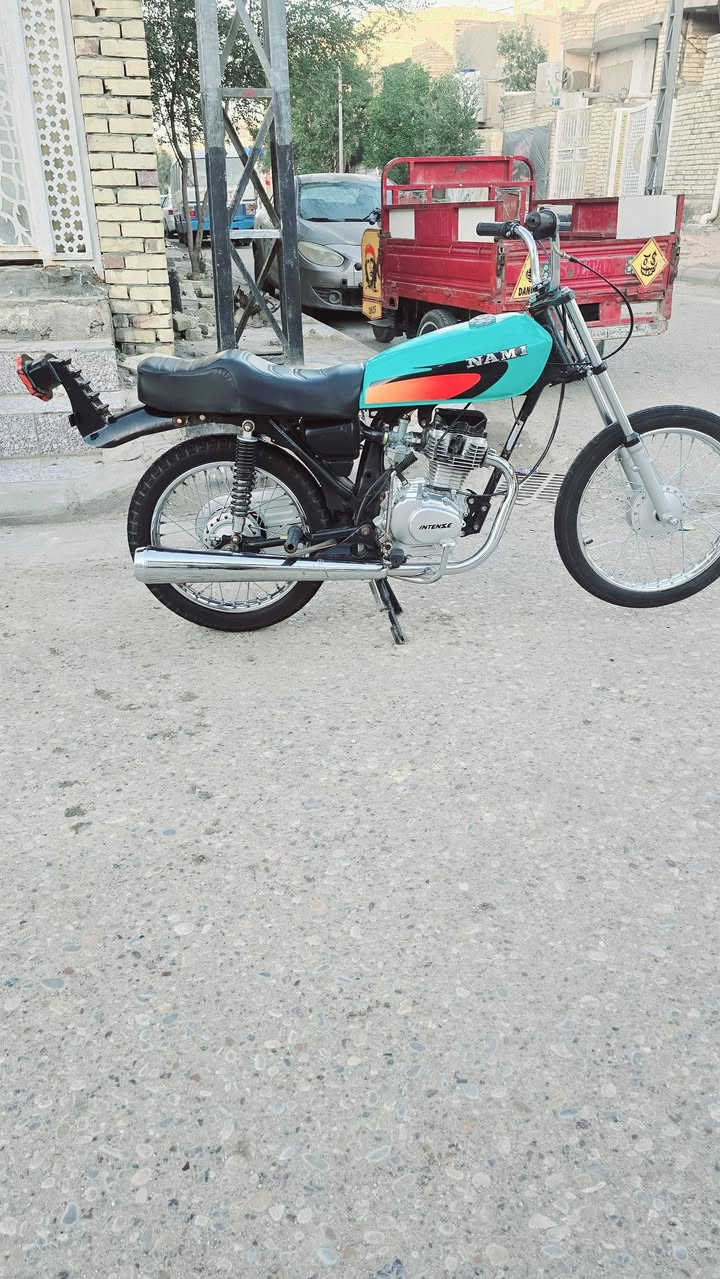 دراجه للبيع وراق مديل 17 وكيله سيد خلدون ***********
