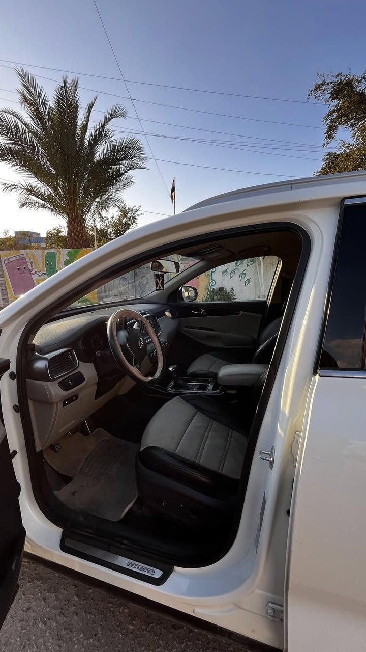 السلام عليكم
سورنتو 2019 خليجي 
فول مواصفات ما عدا الفتحة 
رقم بغداد تحويل ثاني يوم 
ممشى 82
السعر 235 وبيها مجال 
للاستفسار ***********
