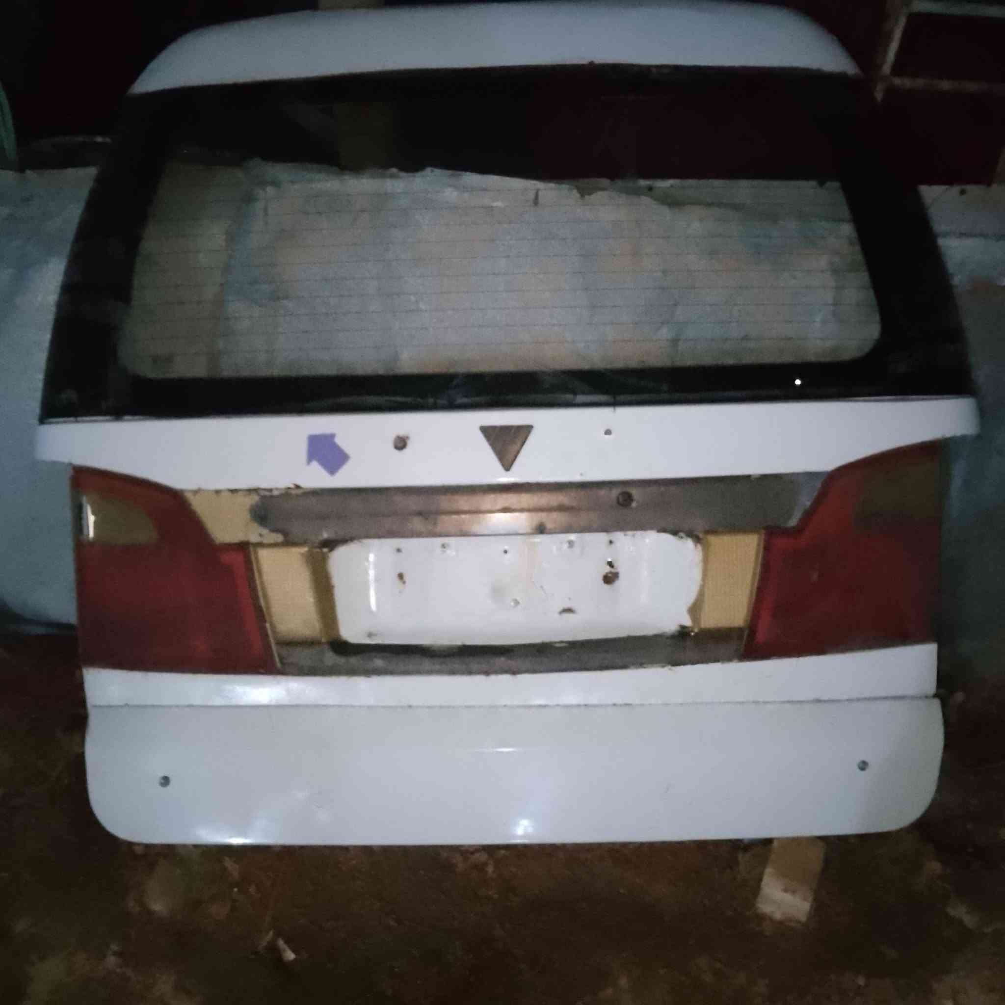غراض مال فتون للبيع  سبير عدد 2 واحد ويل كب  جكات مال فتون جنطة مال فتون  مرايات مال فتون مكان كربلاء ***********

