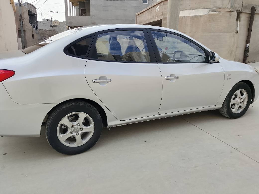 ***********
٢٠٠٩ أربيل, العراق
