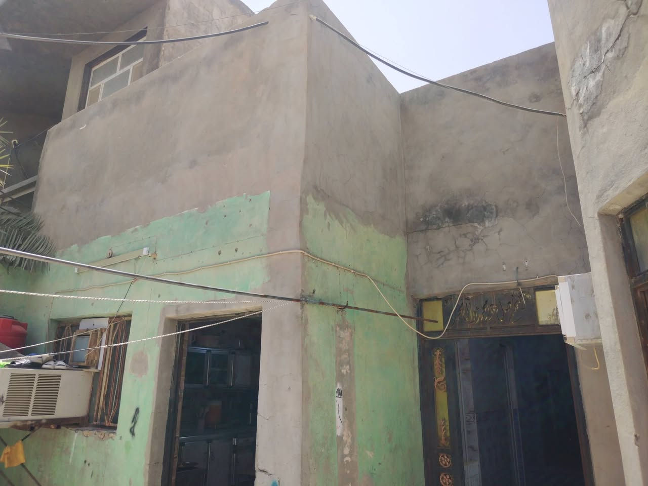 يرهم نص فلوس والباقي دفعات ***********
