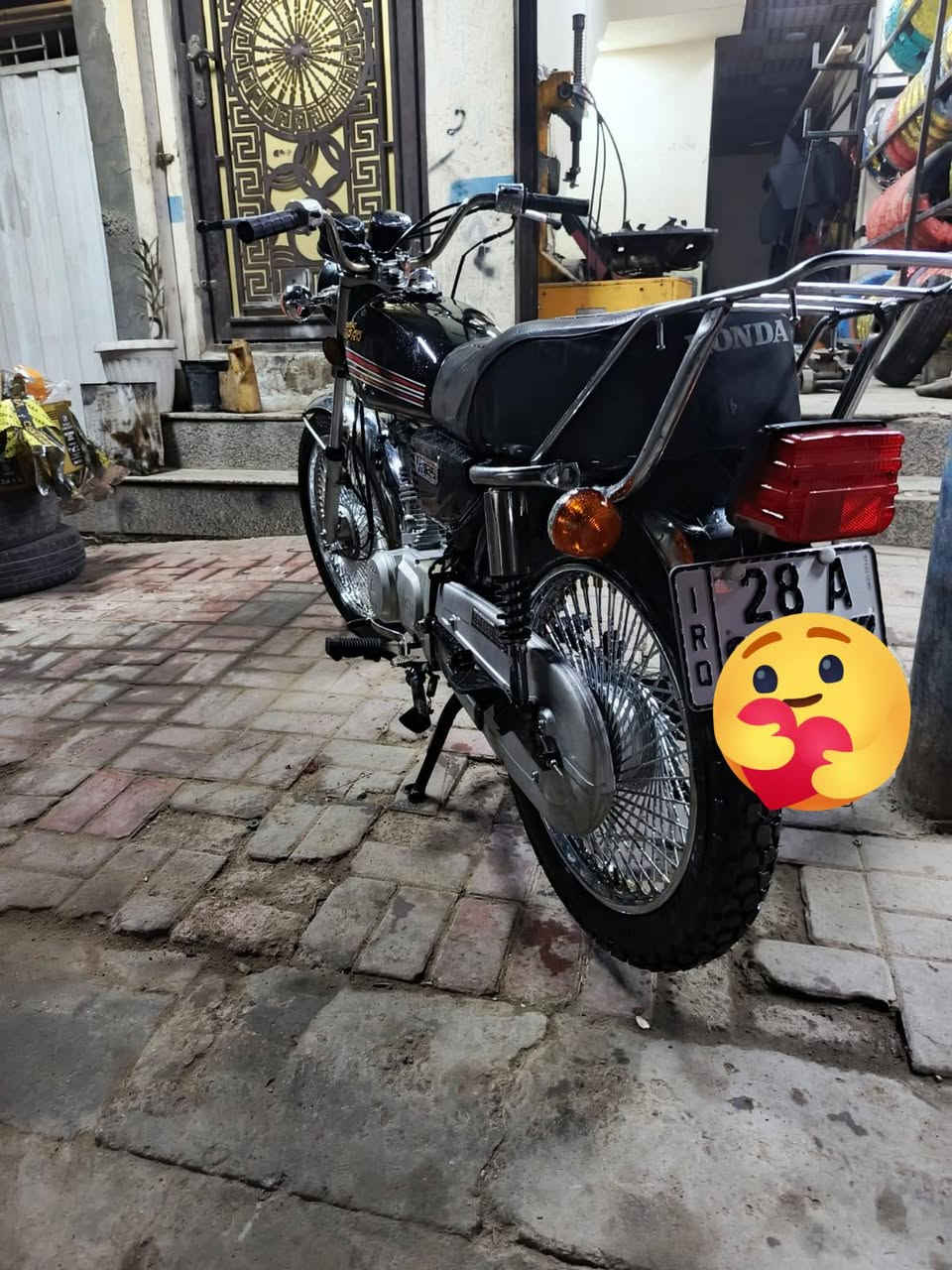 4كير للبيع رقم وسنويه
مكاني نجف حي الانصار 
سعر 950 
***********
