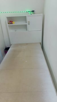 جربايه نفر جديده ستعمال شهر 200 بيها مجال قليل ‏‪07852670816‬‏