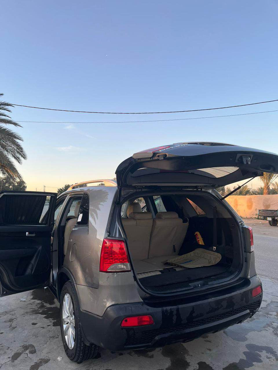 اللهم صلِ على محمد وال محمد 
السلام عليكم سورنتو 2010  خليجي محرك 2400 مكينه خير من الله سبعه راكب  فول موصفات لمتد  للأخير  خليجيه كامله تخم تاير قبل  اسبوع . ارقام جديده سنويه جديده هزه جديده بأسمي رقم بغداد سعر 127 بيه رشات فقط اثر جراد او شخوط   مكاني بابل جبله *********** المحاويل, بابل
