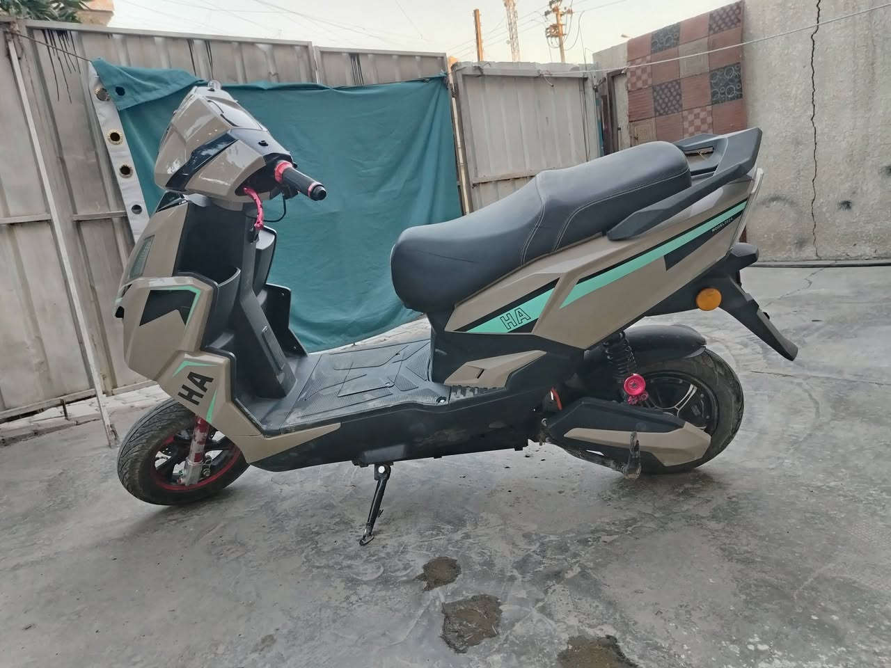 سلام عليكم
دراجة شحن موديل 2024
نوع سكنز
السعر 550 وبيها مجال
العنوان بغداد الإسكان


**إذا كنت صاحب هذا الإعلان وتريد حذفه لأي سبب، رجاءا أرسل رسالة إلى الدعم الفني**