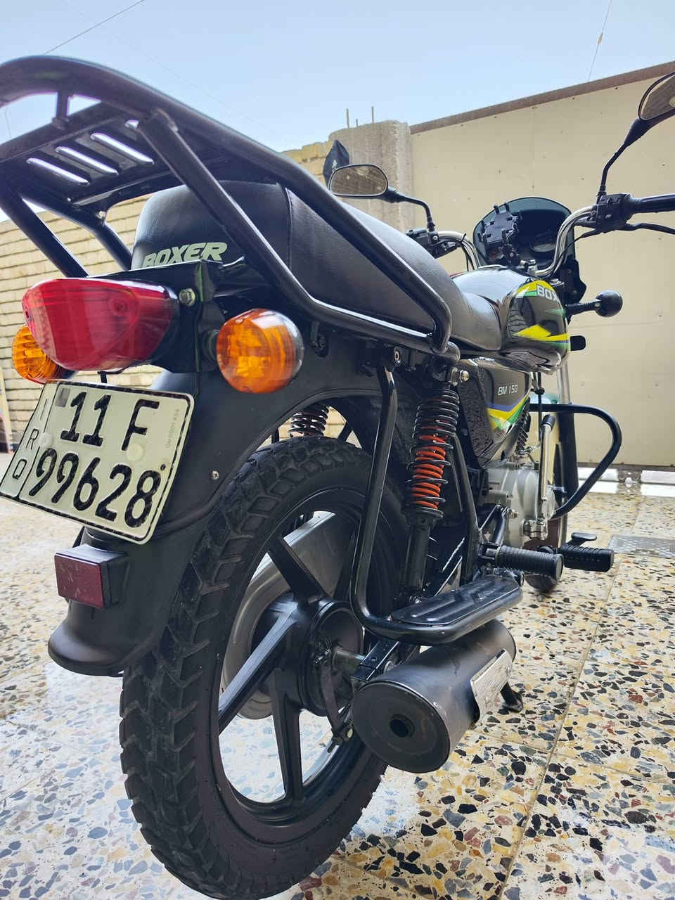 السلام عليكم بوسكر موديل 23
دراجة هاون كفالة عامة 
بسمي تحويل مباشر سعرها وأحد و ،800 قفل 
حيل توازيت بالعافية ع يأخذها 
***********
