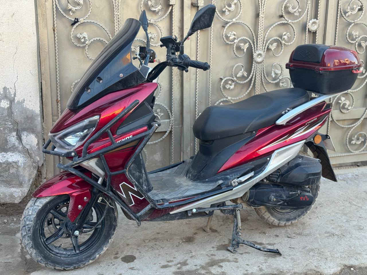 دراجه سكنس اوتوماتيك موديل ٢٠٢٤ دراجه كلش نظيفه ناعمه وياها جنطه اودرع مثل ماموضح شرط الفحص دراجه مامتعوبه  بصمه كامله مكمله مكاتبه موجوده مكاني بابل كراغول
السعر ٨٥٠ اوبيها مجال اوبيكم خير اوتدللون
تواصل واتساب ***********
