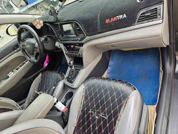 ⁨ رقم الشاصي : 5NPD84LF6HH010533

 فول السيارة عدا الفتحة
النترأ 2017 وارد أمريكي
السيارة فول ماعده فتحه 
1-شاشه جبيره 
2-بصمه تشغيل وبواب 
3-كشنات تتفئه 
4-كامره دواره 
5-كشنات جلط ودوشمه قماش 
6-السياره مكينه دوش 2000
7-تلاث وضعيات قياده 
8-رادار مرئ 
9- منظومة غاز 
10-منظومة زنون مروحات

السعر : 110$
تواصل : ***********
#محمد_كنان⁩
