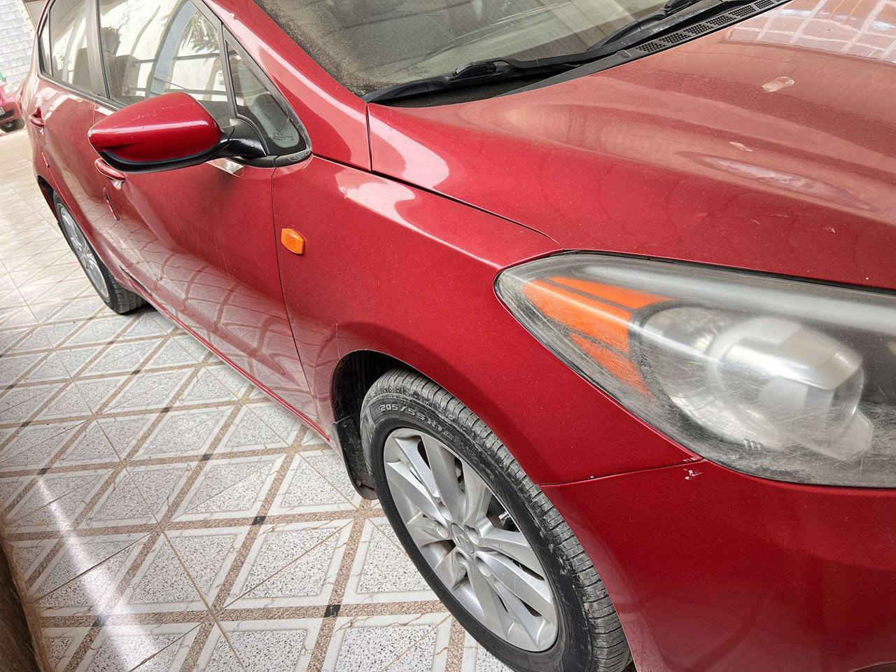 #مكلف بالنشر
سيراتو ٢٠١٤ خليجي بسعر مناسب جدا الضرر قطعتين صبغ بدون حادث  جاملغ  ايسر وبنيد بسبب انفجار بطاريه وحرق صونده البانزين يوجد جرادبالقماره     صلاح الدين الضلوعية   تحويل ثاني يوم مكلف بالنشر الاتصال على  الرقم ***********
