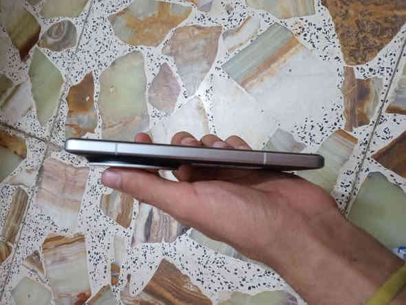 شاومي 15 الترا
كت تصوير كامل ممفتوح ابد 
- حافظات عدد 4
- نظافة 100٪ 
- بطارية 100
- ملحقات كاملة 
- الجهاز مينزل شحنة جوا 50

تواصل خاص + واتساب ***********
