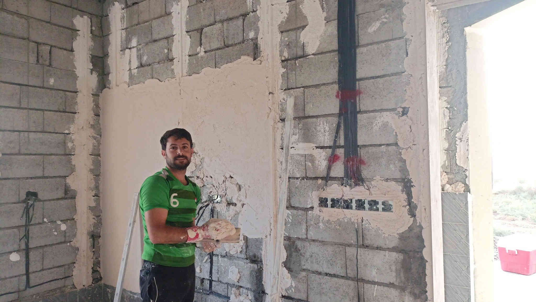 كادر لبخ جص من الموصل شغل حسب الطلب مستمرين في العمل وتنعيم جام 💿 المبيت في موقع العمل تثبيت مساطر ع الحيط🧵 #متواجد #الأن #في #المسحك بيت الأخ علي العلي من يرقب بالعمل يرجى الاتصال ملاحضه #باجر #أخلص #البيت الي شغله جاهز تاتحول عليك شوف الترتيب وذا تريد شوف الشغل تعال ع العمل ***********
