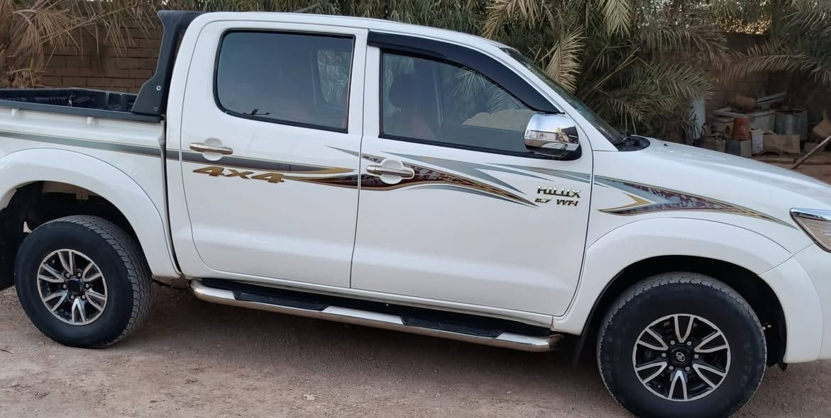 سلام عليكم بيكم فور ويل للبيع موديل 15 رقم اربيل جديد كير اوتماتيك بيه مكانات بارد 
المكان ديالئ للاستفسار اتصل ***********
