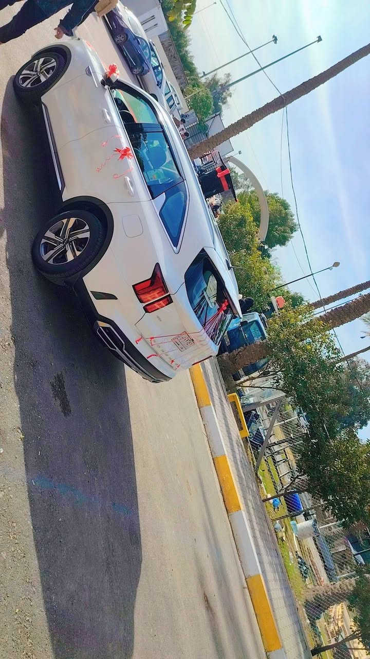 السلام عليكم سورنتو خليجي فول مواصفات للاخير شنو البالك بيهه 2022 رقم بغداد بيهه 4قطع صبغ بدون دواخل صار عندي شخط بصفحه  اثر سياره وصبغتهن اكرر بدون دواخل سونار موجود وتصوير موجود قبل صبغ  مكينه وكير ع شركه السعر 232 وبيهه مجال بصيط للتواصل *********** 👉واتس العنوان بغداد
