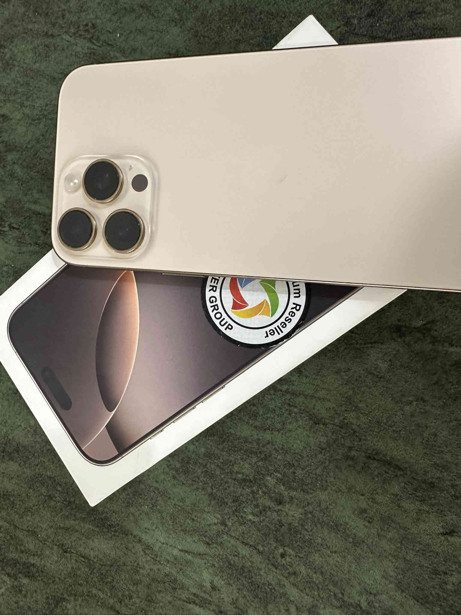 iPhone 16pro max أيفون 16 برو ماكس 
✅الذاكره 256 
✅البطاريه 99‎%‎
✅مستخدم قليل 
✅ ماستر 
✅ فئه m
💰السعر 1525000 وبي مجال 

📞 ***********

#ايفون #16بروماكس#موبايلات
