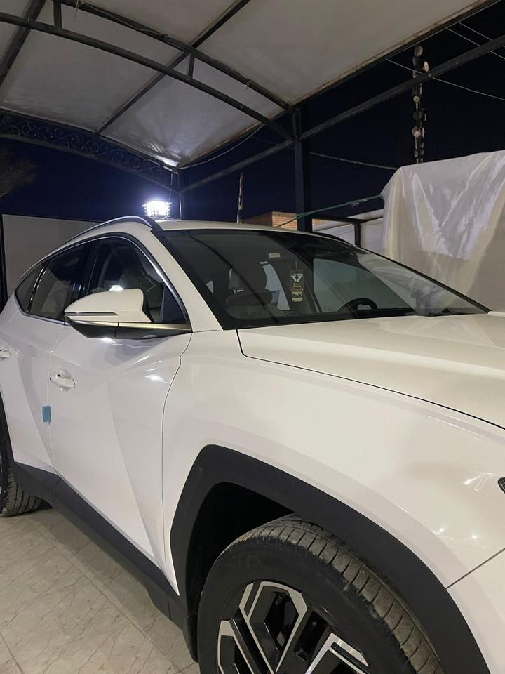 السلام عليكم توسان 2025 سياره ع وضع الشركه جبتهه زيرو حاليا ماشيه 18 الف مكفوله كفاله عامه من كلشي سياره حيل جديده السعر 230 وبيهه مجال للشراي الي تعجبه يتصل على الرقم ***********
