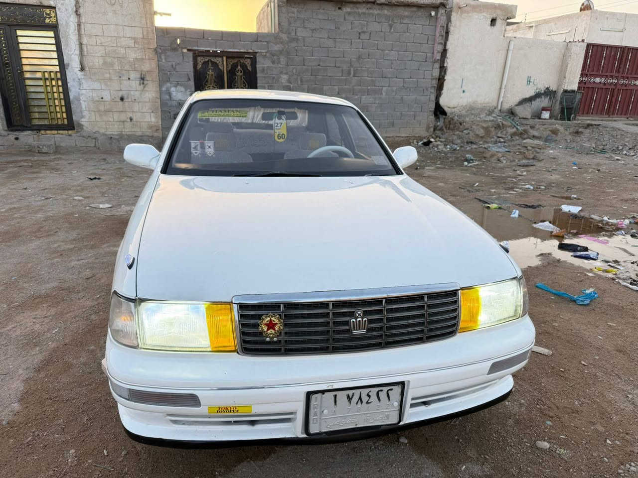 السلام عليكم سيارة بطه فصل  للبيع الموديل 1995 سيارة مكفولة من الضربة والصبغ والكص والنقل جثه سيارة مكينه وكير 2500 جدد غرفة جديده كهربائيات كلها شغاله تخم تاير ستوه مبدله جديد حداده جديده رقم سيارة بصرة اليف مشروع وطني سنوية مجددة الغاية 2027 
تبريد ثلج امامي وخلفي مكان بصرة والسعر 69 واللاستفسار على الرقم *********** الزبير, البصرة
