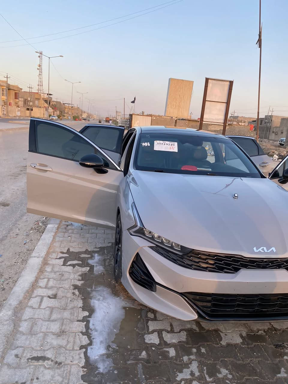 كيا K5 GT Line
موديل 2021

 المحرك: 1600 تيربو

 الممشى: 125 الف كيلومتر

 الرقم: مثنى – معوقين ( وكالة عامة) ب2028 تصير حرة

الحالة:

 • حادثها جاملغ وبنيد لا شواصي ولا لغود 

المواصفات:

•بانوراما

• بصمة + تشغيل عن بعد

 • 4 أنظمة قيادة (عادي – سبورت – اقتصادي – ذكي)

• رادار (أمامي – جانبي )

 • توقف ذاتي أمامي

 • تحديد مسار

 • LED أمامي وخلفي

 • لايت 4 عدسات زينون

 • Android Auto & Apple CarPlay

 • شاشة لمس + شاشة أعطال

 • كاميرا

• سايد بريك كهربائي

 • تحكم ستيرن جهتين

 • نظام أوتو

السعر 157 وبيها مجال وتدلل 

السيارة نظيفة ما متعوبة مكينة وكير كفالة من اي مشكلة بانزين كلة محسن وسوبر ما شامة العادي ودهن اصلي من موتول وصور الحادث وتقرير الفحص وي الصور موجودات 

 المكان: البصره / المعقل-الابلة

 الاتصال: ***********
