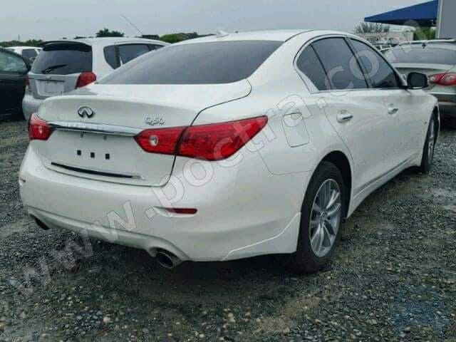 السلام عليكم 

انفنتي Q50 

موديل 2017  للبيع او مراوس 

لون ابيض رقم بغداد باسمي 

ماشية 87 الف مايل 

سيارة 2 ويل  

مواصفاتهة معروفة 

حادث امريكا موجود بالمنشور جاملغ خلفي و باب و هنا بالعراق صار بيهة طخطخات  صار بيهة 5 قطع ابيعهة احزام السيارة 

محرك مبدل جديد تيست 

كير تبريد خير من الله 

راديتر مال تيربو شادلهة رايسنك الحجم الكبير 

ادامة كاملة المنضومة الاحتراق 

صدر امامي خلفي جديد 

مكان السيارة بغداد شارع فلسطين 

تليفون ***********

السعر 118 وبيهة مجال
