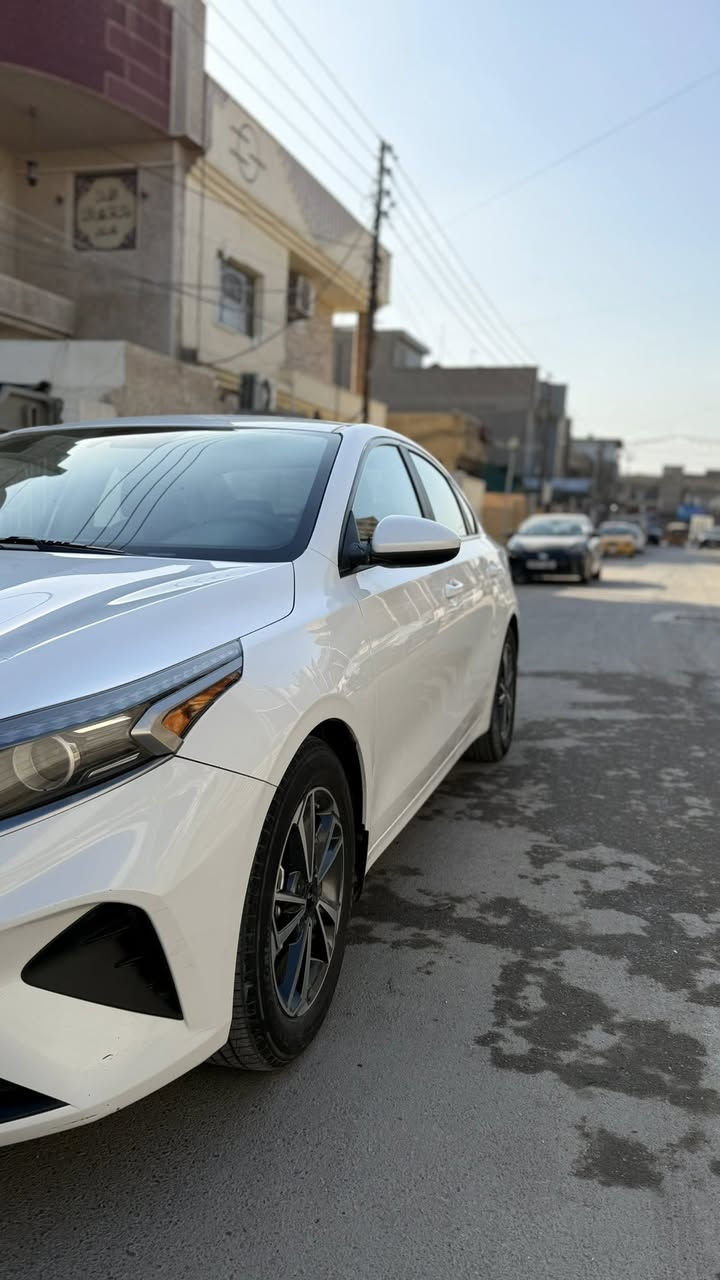 فورتي 2022 ماشيه 48 الف باسمي
بيهه 5 قطع صبع بجم كبس فقط دعاميه ظخيتهه يرادلهه تكحيل 
مكينه كير تبريد عله وضع شركه كفالة 
مي راديتر مال امريكا بعده بيهه جدا نضيفه 
تخم تاير باتري جديد سياره ترايهه وين متريد 
سعر 130 
*********** واتساب موجود 
***********هاتف
